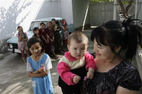 women in uzbekistan